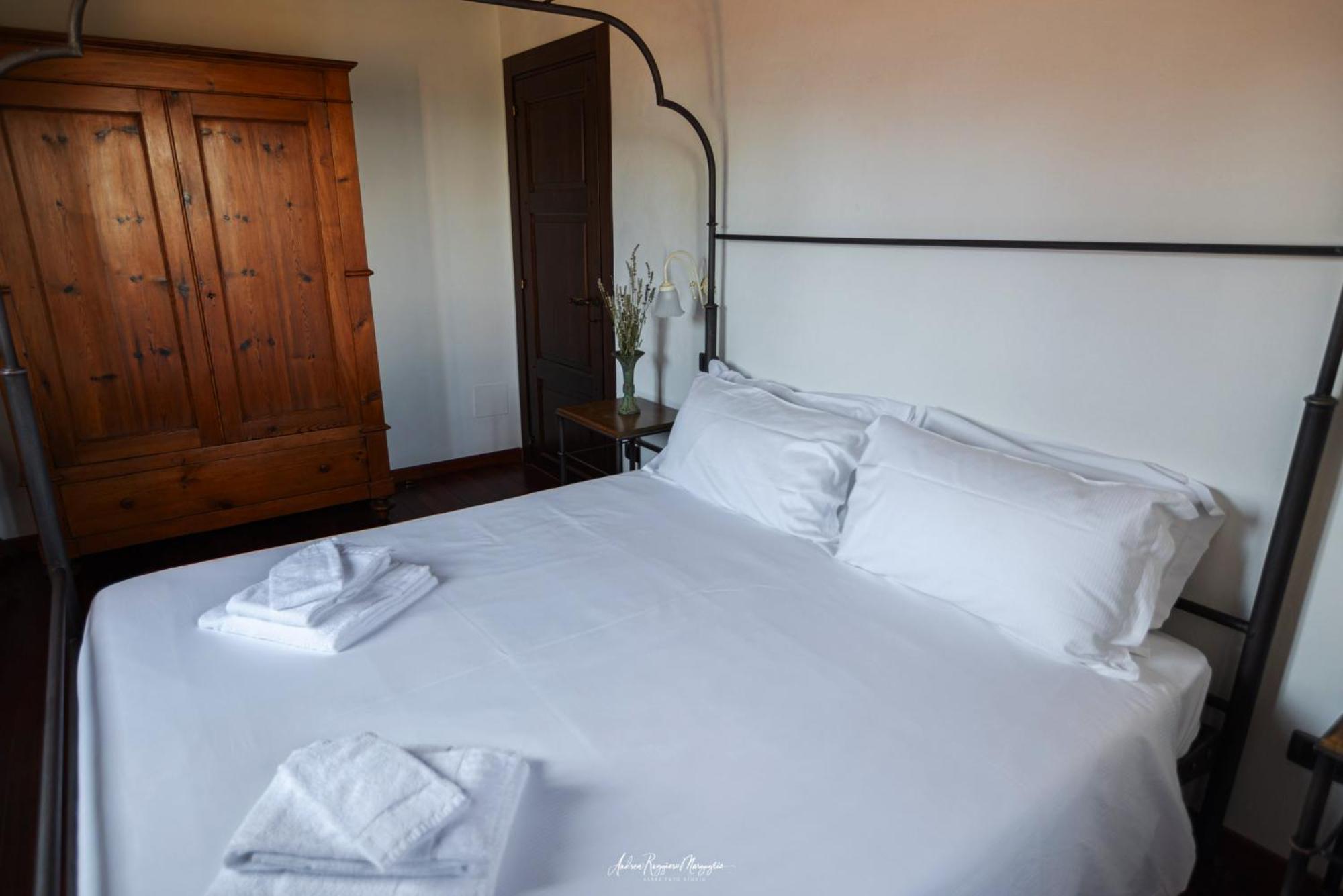 Aia Leccioni Agroturismo