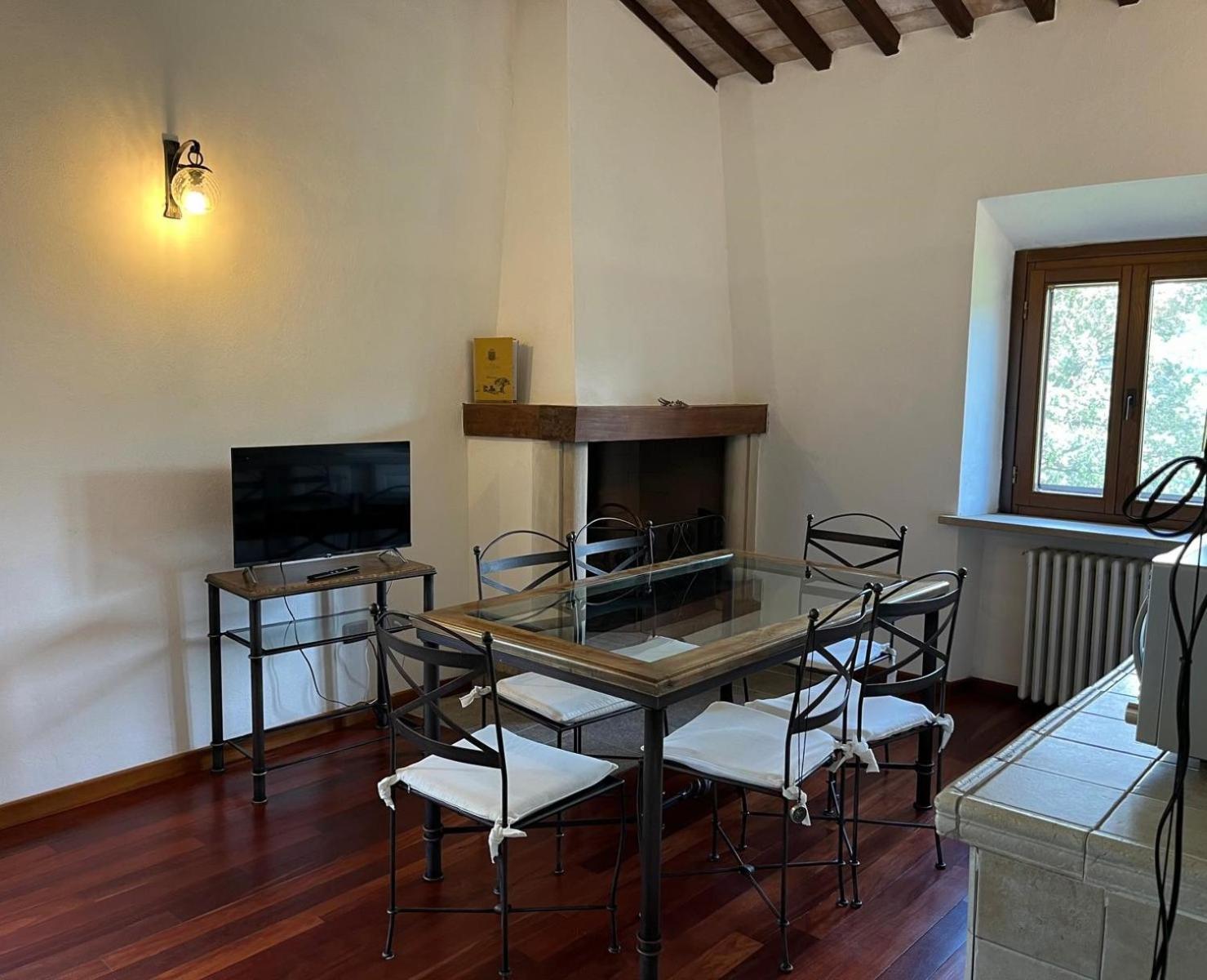 Aia Leccioni Agroturismo *